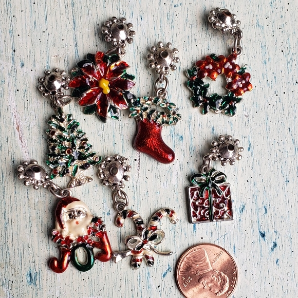 7 Christmas Jewelry Charms - Picture 1 of 4